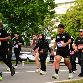 Runner Photo 4024910