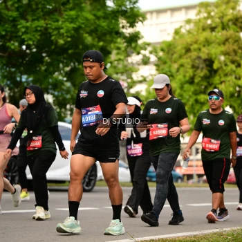 Runner Photo 4024916