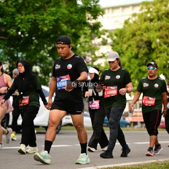 Runner Photo 4024920