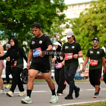 Runner Photo 4024922