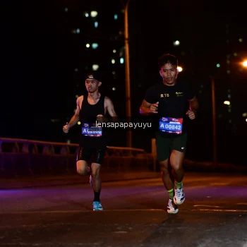 Runner Photo 4024947
