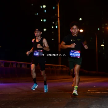 Runner Photo 4024952