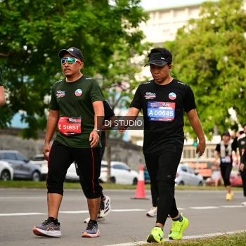 Runner Photo 4024963