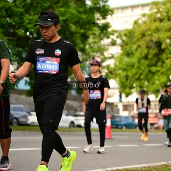 Runner Photo 4024985