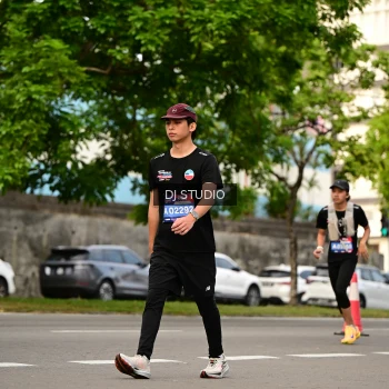 Runner Photo 4024999