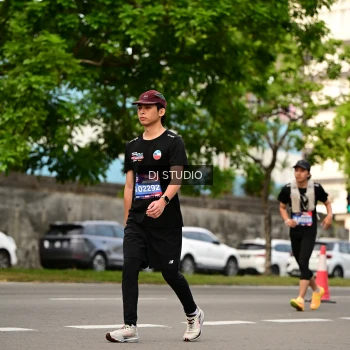 Runner Photo 4025003