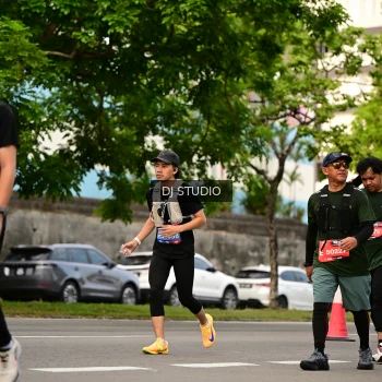 Runner Photo 4025015