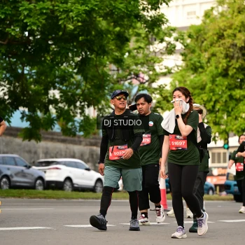 Runner Photo 4025023