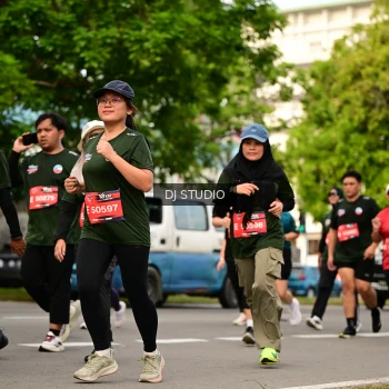 Runner Photo 4025070
