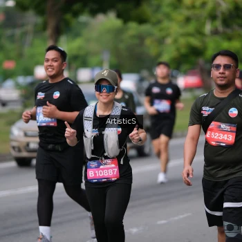 Runner Photo 4025077