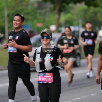 Runner Photo 4025101