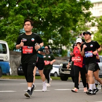 Runner Photo 4025115