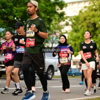 Runner Photo 4025125