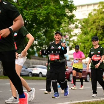 Runner Photo 4025160