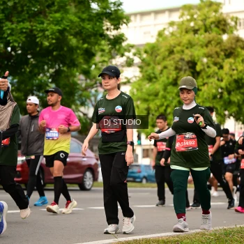 Runner Photo 4025181