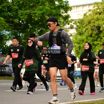 Runner Photo 4025246