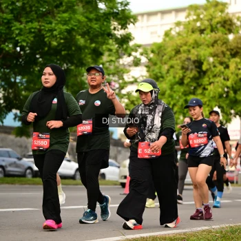 Runner Photo 4025311
