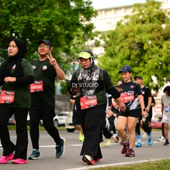 Runner Photo 4025319