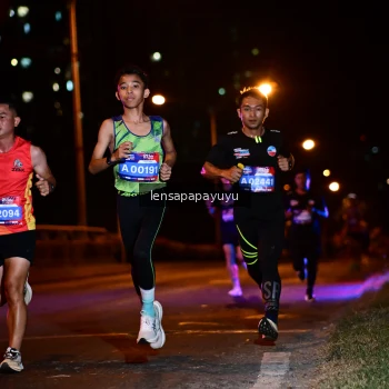 Runner Photo 4025347