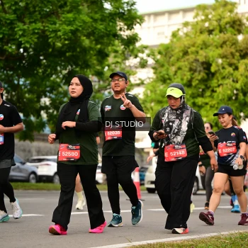 Runner Photo 4025349