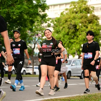 Runner Photo 4025367