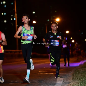 Runner Photo 4025369