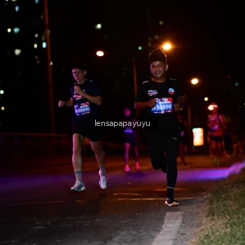 Runner Photo 4025389