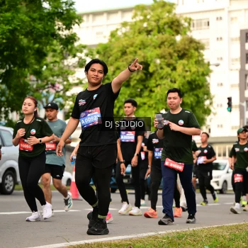 Runner Photo 4025396