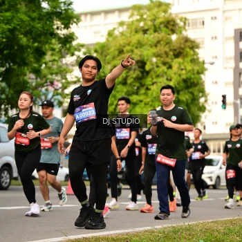 Runner Photo 4025399