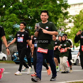Runner Photo 4025445