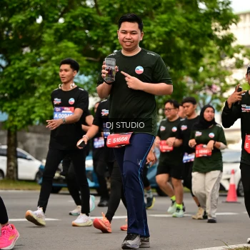 Runner Photo 4025451