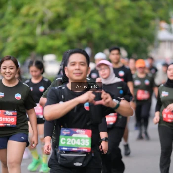 Runner Photo 4025477