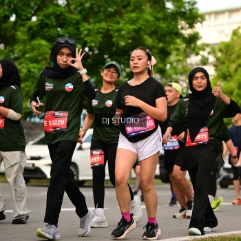 Runner Photo 4025500