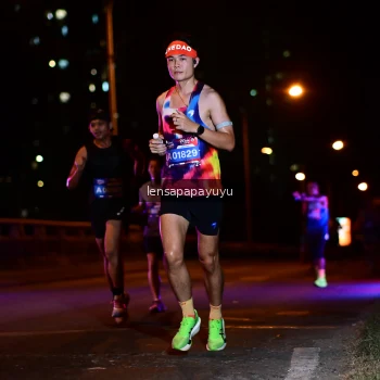 Runner Photo 4025522