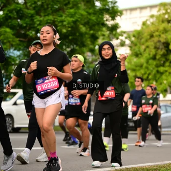 Runner Photo 4025526