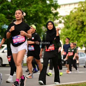 Runner Photo 4025530