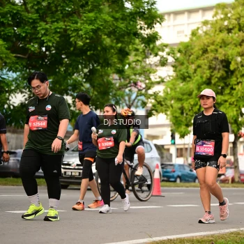 Runner Photo 4025575