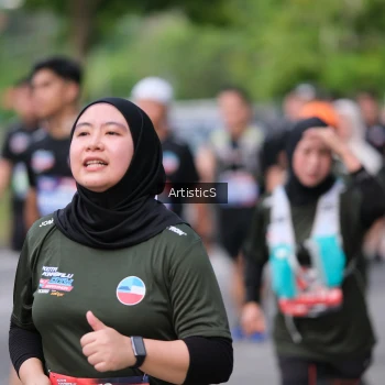 Runner Photo 4025576