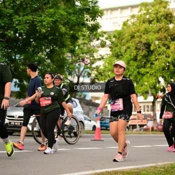 Runner Photo 4025593