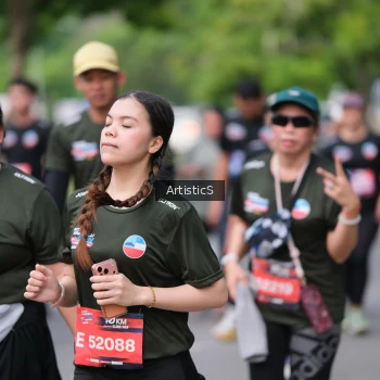 Runner Photo 4025666