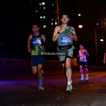 Runner Photo 4025705