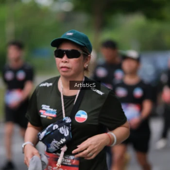 Runner Photo 4025760