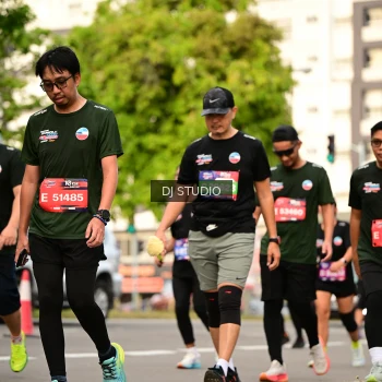Runner Photo 4025765
