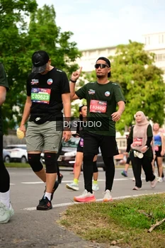 Runner Photo 4025815