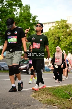 Runner Photo 4025835