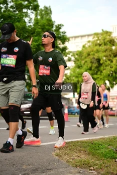 Runner Photo 4025845