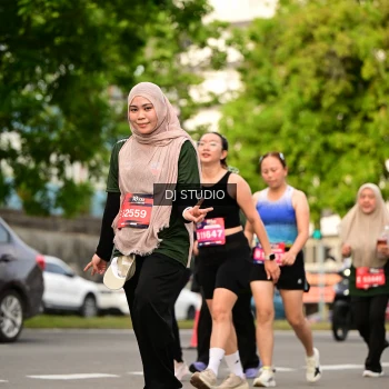 Runner Photo 4025866