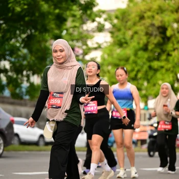 Runner Photo 4025870