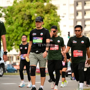 Runner Photo 4025884