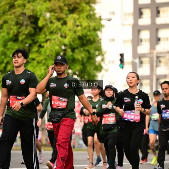 Runner Photo 4026055